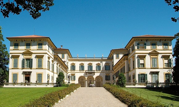 Facciata Villa San Carlo Borromeo580