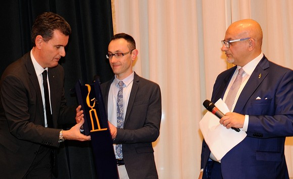 Marcello Lunelli Leonardo Saladini e  Claudio Sadler premio per eccellenza artigiana coltelleria saladini