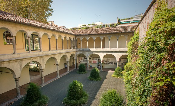 chiostro umanitaria milano580a
