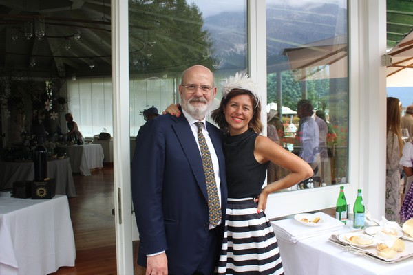 cortina direttorecristalli 600