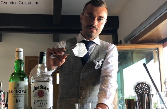 Christian Costantino Head Bartender del Marina Del Nettuno Lounge Bar di Messina 570 txt