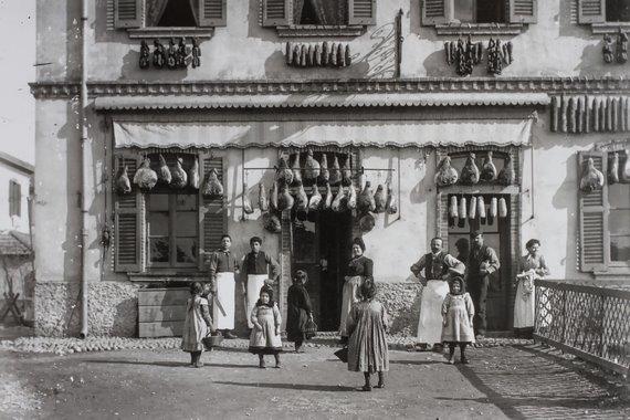 Crespi dAdda Spaccio di generi alimentari - Archivio Storico di Crespi dAdda 570