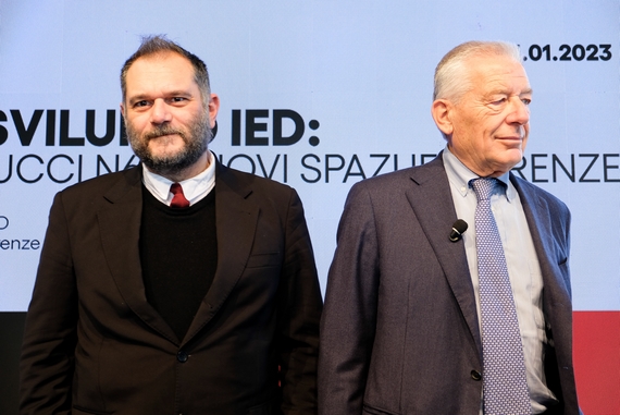 Da sinistra Danilo Venturi Direttore IED Firenze e Francesco Gori AD  Gruppo IED 570