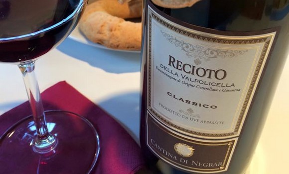 Cantina Valpolicella Negrar vincitore Palio Recioto 2015a