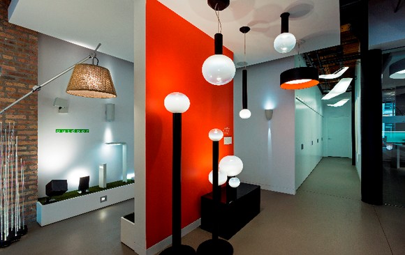 Artemide Chicago Showroom580a