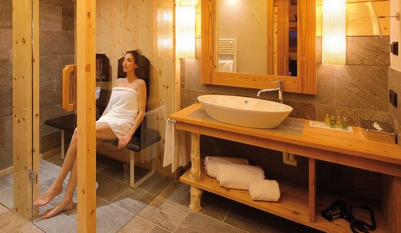 Curasoa Suite Infrarotkabine Tirler Dolomites Living Hotel