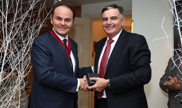 Matteo Lunelli Presidente IWSC e Neil McGuigan580
