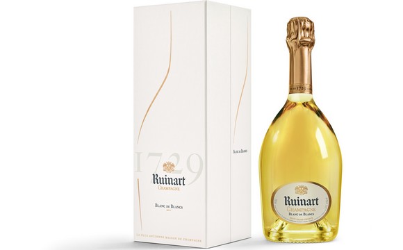 Ruinart Blanc de Blancs bottle and coffret580