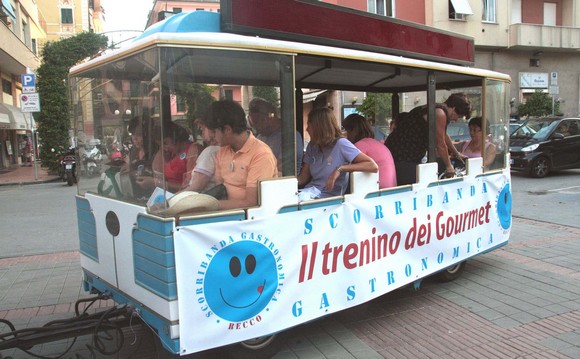 ScorribandaTrenino580
