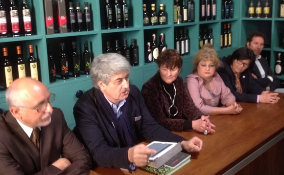 scuola permanente olio associazione donne olio580