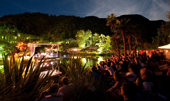 Laghetto delle Ninfee Giardini di Sissi durante World Music Festival580