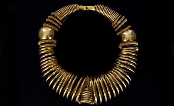Gianfranco Ferre. Sotto un altra luce Gioielli e Ornamenti580