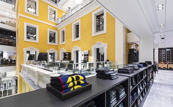 rinascente 2ndFloor Roma Tritone580