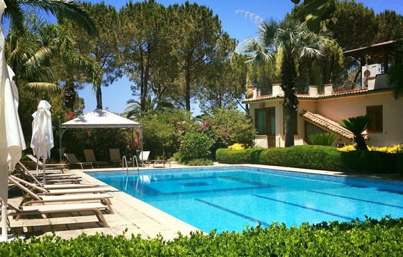 villa-laura-resort messina580