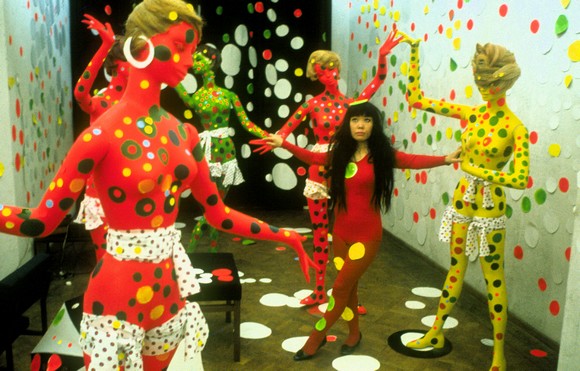 Kusama - Infinity by Heather Lenz  Harrie Verstappen580