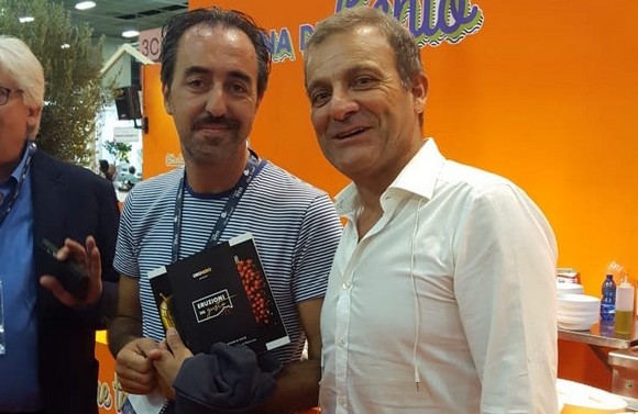 Sindaco-di-Pollica-Stefano-Pisani-con-il-presidente-di-Oronero-Carmine-Maione580