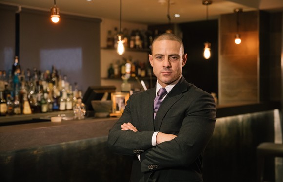 Alessandro Antonelli barmanager Sky Stars Bar di Roma 2580