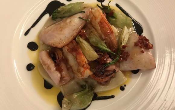 LaCucinaFM-Gamberi e calamari con purea di topinambur580