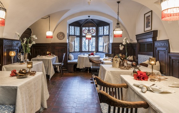 Romantik-Hotel-Stafler-Stube-Einhorn580