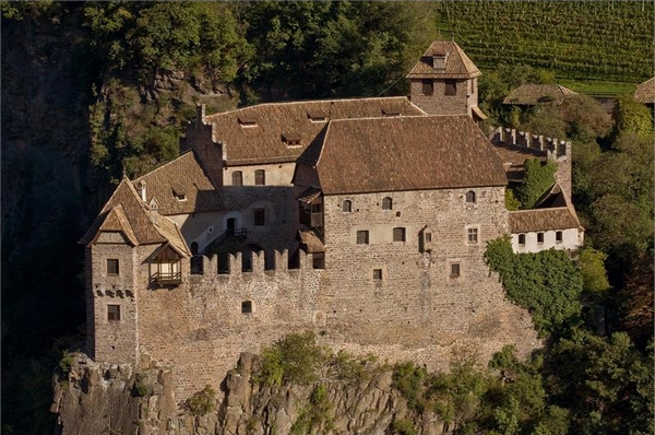 castello 600