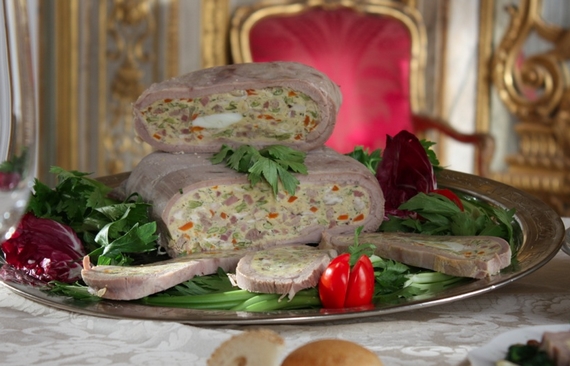 Cima alla genovese tavola natale 570
