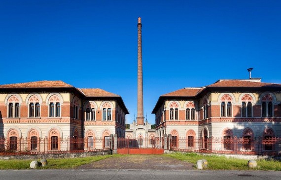 Crespi dAdda Ingresso della fabbrica - Walter Carrera Associazione Crespi dAdda 570