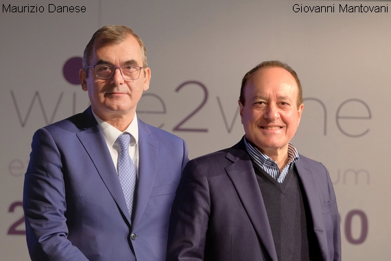 Da sx Danese e Mantovani vinitaly 2021 570