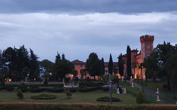 castello di spessa giardino esterno 580
