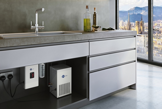 InSinkErator NeoChiller lifestyle 1 570