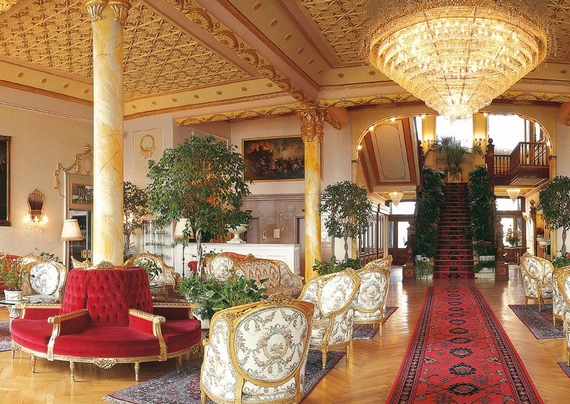 REGINA PALACE HOTEL ITERNO 570
