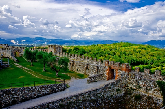 Rocca di Lonato del Garda scorcio 570
