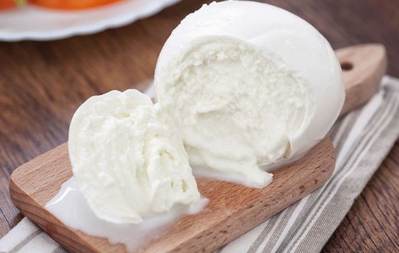 authentico mozzarella bufala 570