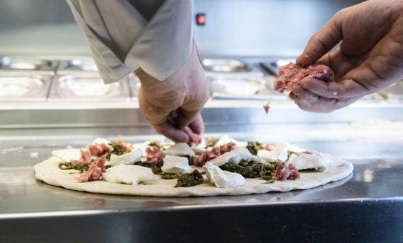 pizza senza lievito condita 570