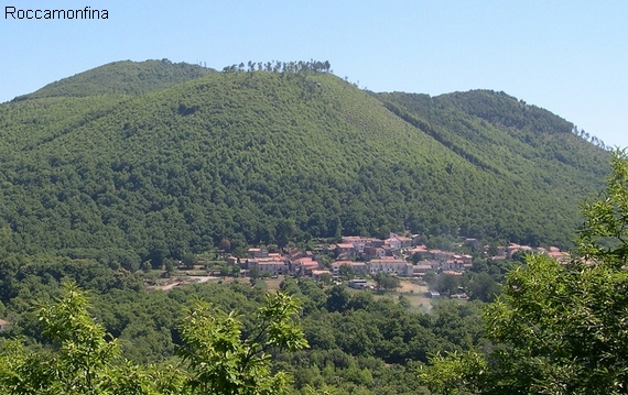 roccamonfina-paese 570