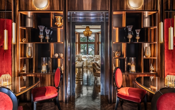 salle rouge verso bar villa eden 570