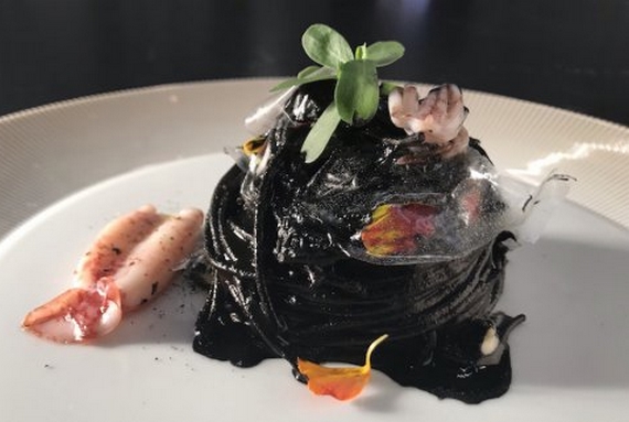 spaghetti al nero di seppia 570