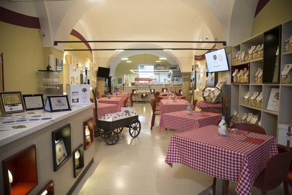 trattoria cuomo 570