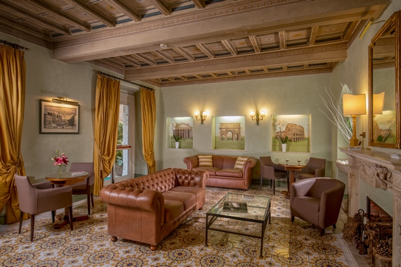 Villa Grazioli Lobby 2 570