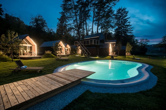 Ecobnb - Chocolate village by the river 2 570