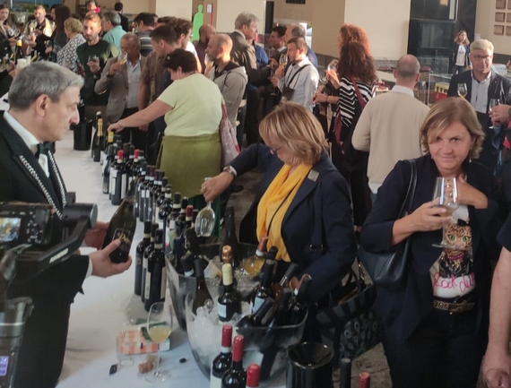 degustazioni vini 2022 eruzioni del gusto itin 570