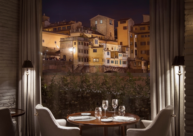 Caffè dellOro dettaglio vista Ponte Vecchio 750