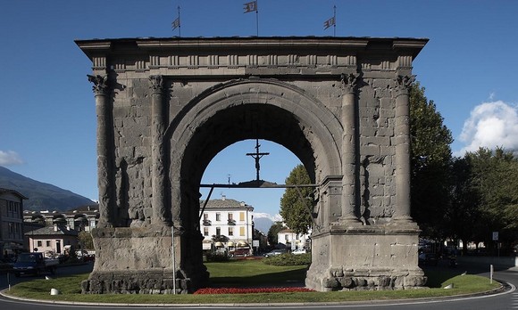 Arco Augusto Aosta580