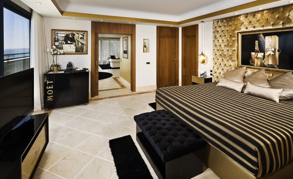 GranMeliaDonPepe-MoetSuiteBedroom580