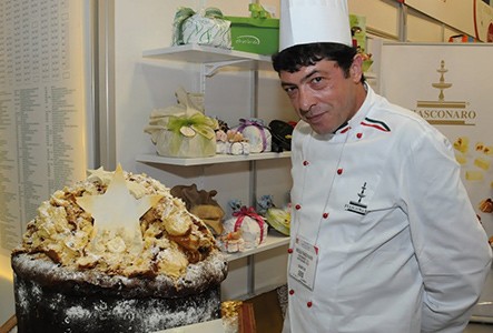 Nicola-Fiasconaro-negozio-panettone