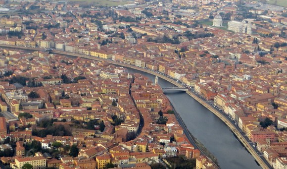 Pisa - veduta aerea580