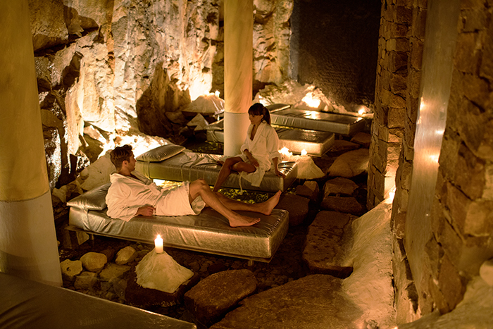 Romantik Hotel Turm - Grotta di sale - Foto di Infraordinario