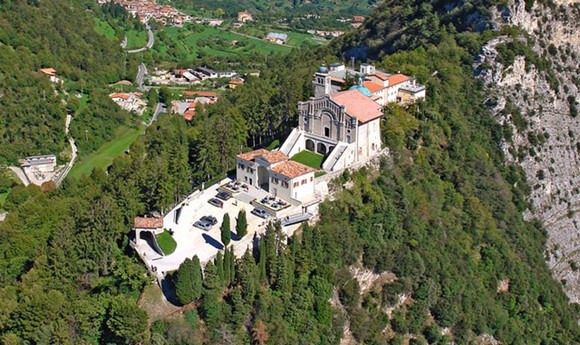 Santuario-di-Montecastello580