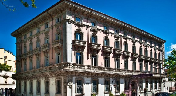 chateau monfort580