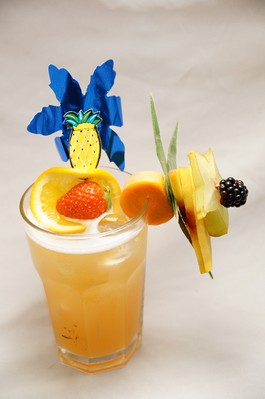 lady drink 2014 EMERGENTI