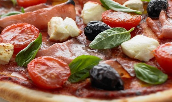 pizzaup.jpg580